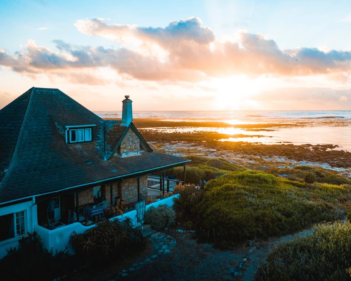 Redécorez votre maison à la bretonne : inspirations et astuces