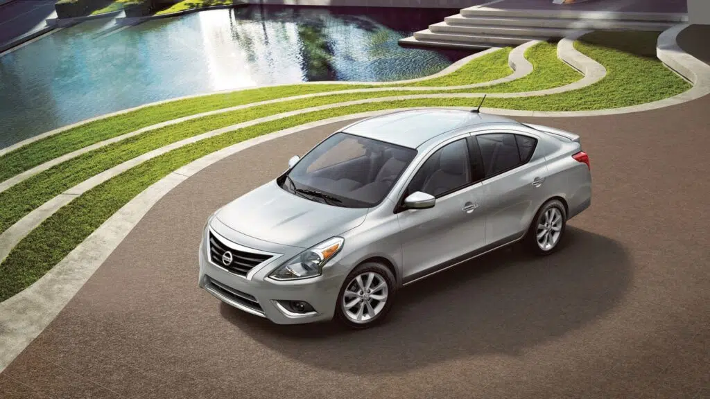 Nissan Versa